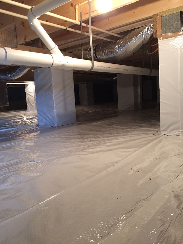 Conditioned crawl space.